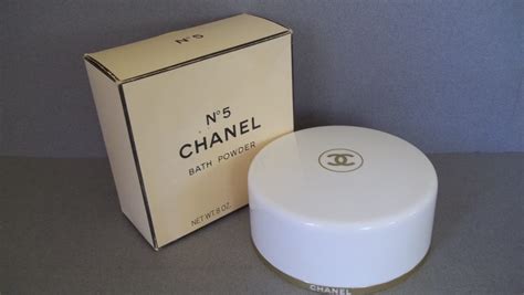 chanel makeup translucent powder|Chanel dusting powder no 5.